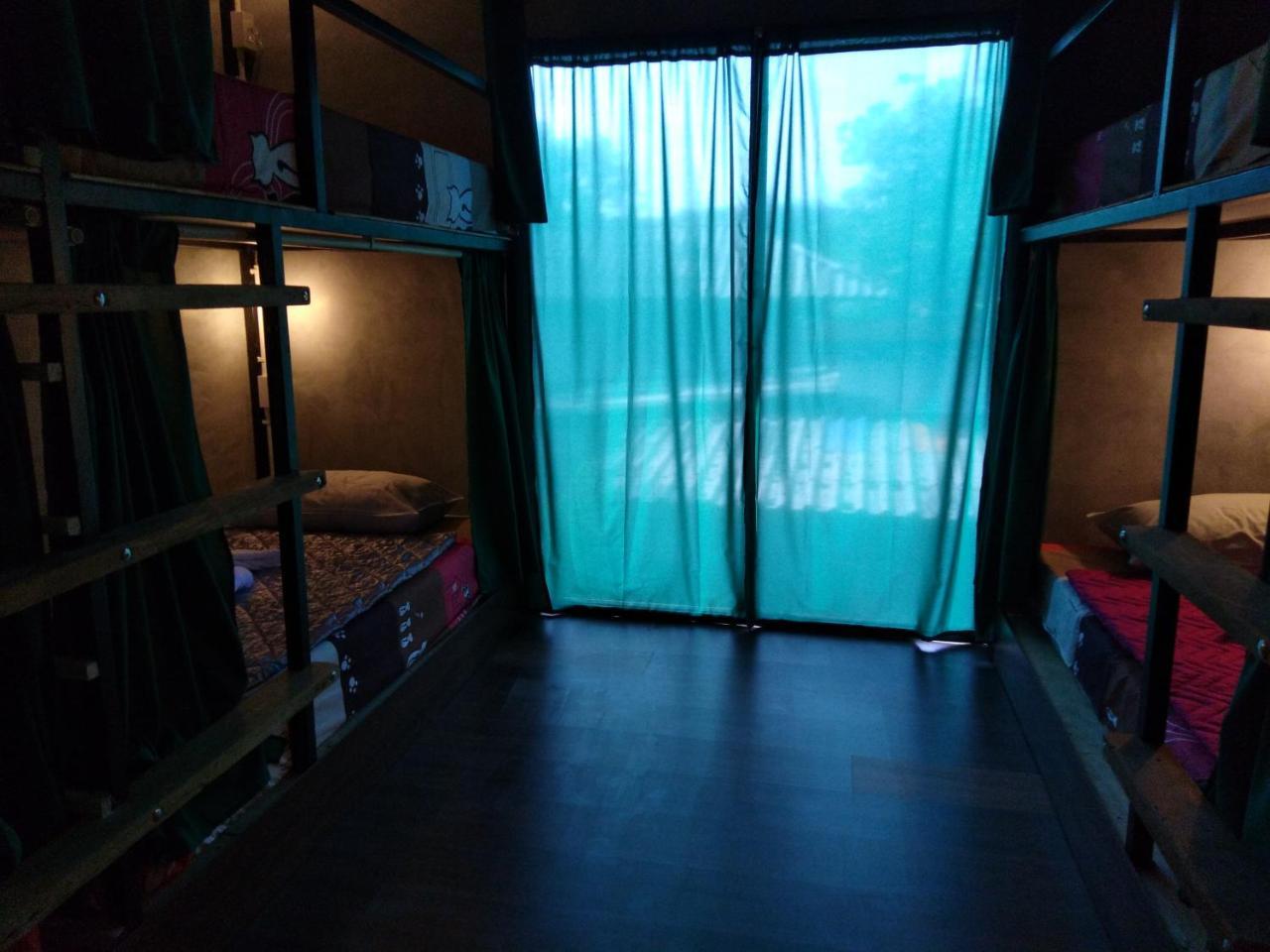 พยาม โฮสเทว Hostel เกาะพยาม ภายนอก รูปภาพ