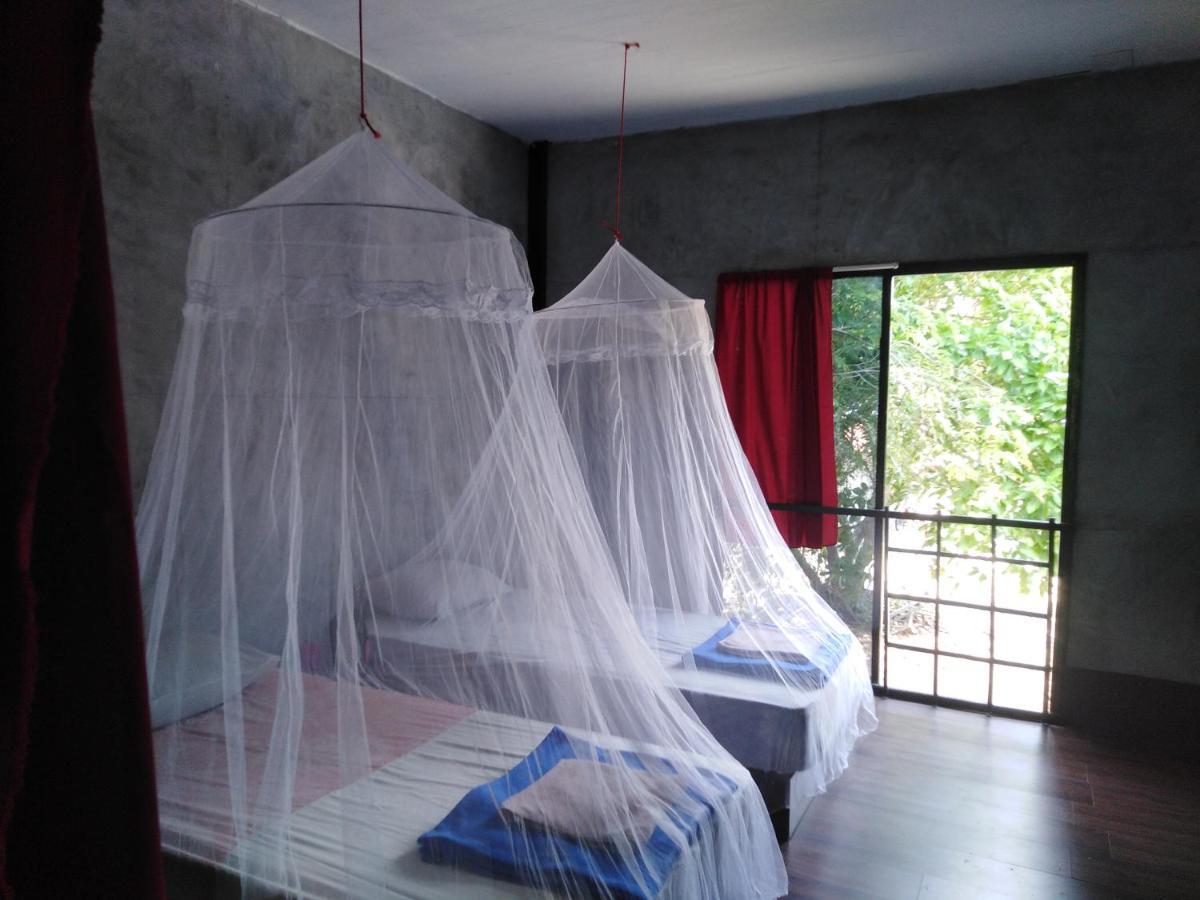พยาม โฮสเทว Hostel เกาะพยาม ภายนอก รูปภาพ